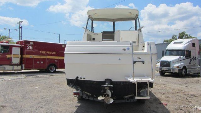 1998 Bayliner Ciera 2452 Express Cruiser 1998 Bayliner Ciera 2452 