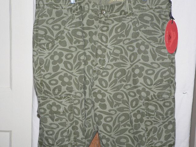 NEW TOMMY BAHAMA MONTE CARGO BERMUDA SHORTS 36 NWT  