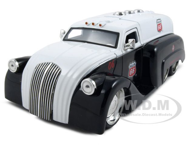   scale diecast car model of 1939 dodge airflow tanker phillips 66 die