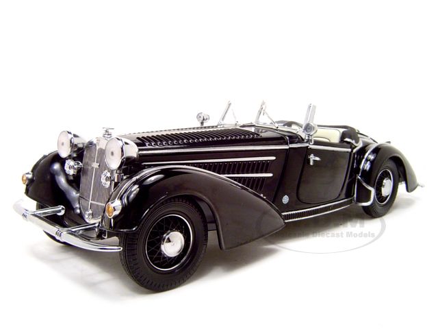 1939 HORCH 855 ROADSTER BLACK 118 DIECAST MODEL  