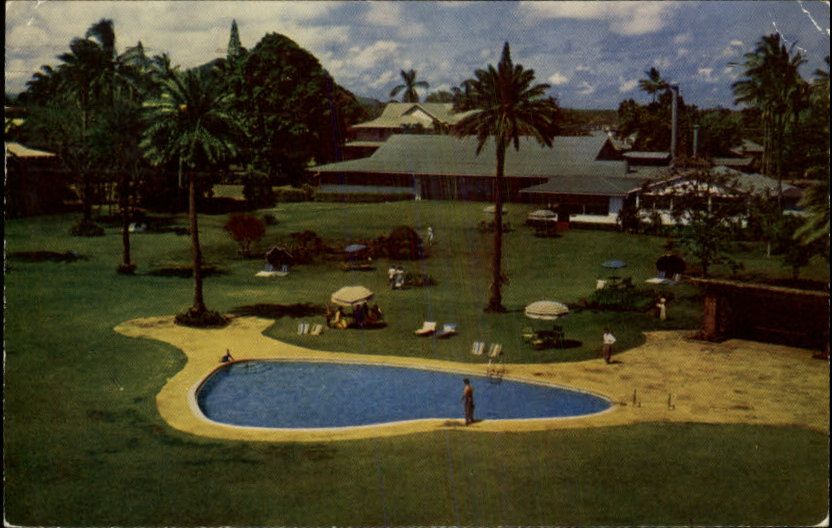 HAWAII Lihue Kauai Inn Swimming Pool Old Postcard  