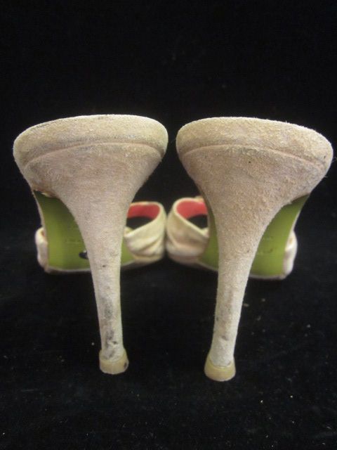 You are bidding on BOCCACCINI Mauve Suede Open Toe Slides Heels size 