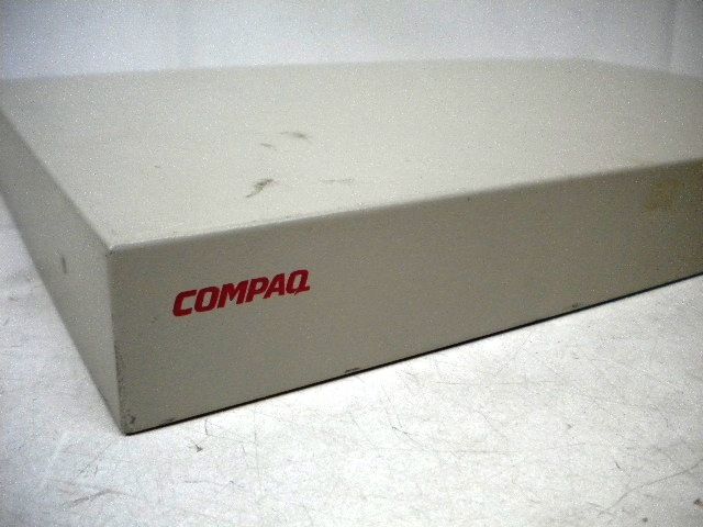 COMPAQ 8 port KVM Switch 4110 good used server network computer  