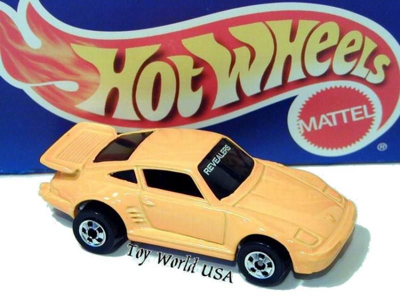 Hot Wheels Revealers Porsche 930 Promo Mail In  