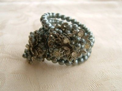 30s LERU 3 Strand GRAY BEAD, R.S. & GOLD LEAF Coil Wire BRACELET 