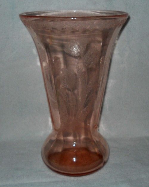 PADEN CITY GLASS co. etched TULIP pattern CHERIGLO vase  