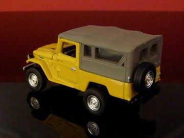 80 Toyota FJ40 Land Cruiser 4X4 1/64 Scale Limited Edit  