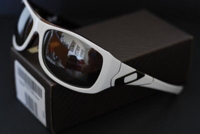 Oakley Sideways White VR28 Black Iridium 05 992 NEW NIB  