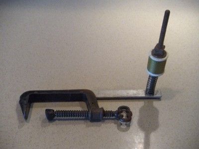 ANTIQUE EC STEARNS CLAMP ROD WINDING HOLDER  