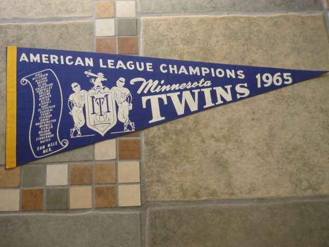 Minnesota Twins CHAMPIONS Pennant w/ Names   1965  