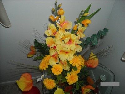 NEW 28 ARTIFICIAL HAND CRAFTED SILK FLOWER ARRANGEMENT  