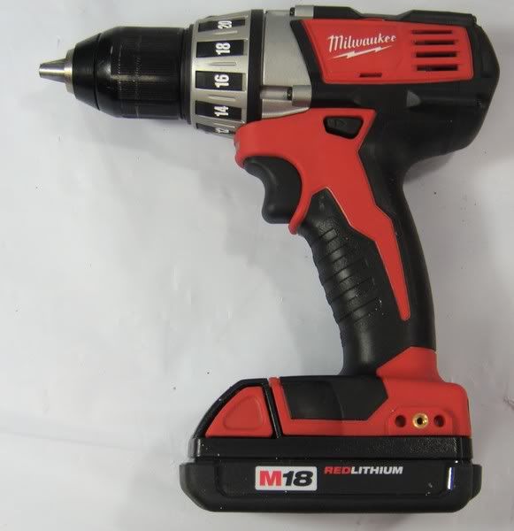 Milwaukee M18V Red Li Ion 2601 20 1/2 Drill & 2650 20 Impact Driver 