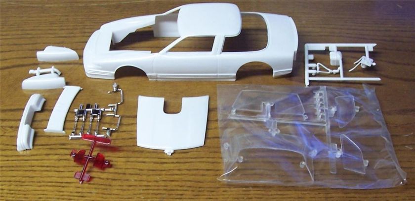 Model Kit Lot/Body Oldsmobile Pro Stock 1/25  