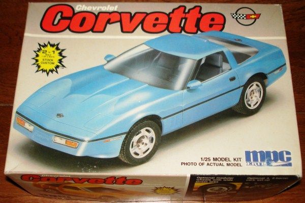 MPC 125 Chevrolet Corvette 2 in 1 #6205  