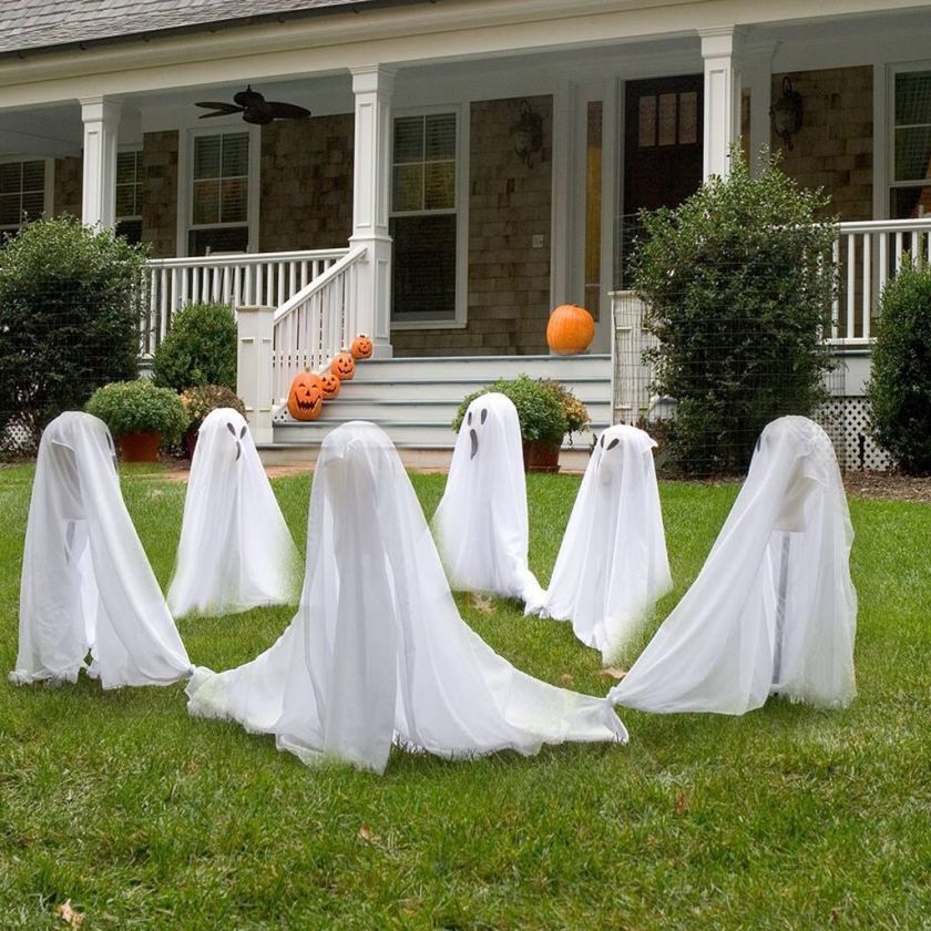 36 FRIENDLY GHOSTS OUTDOOR HALLOWEEN DECORATION  