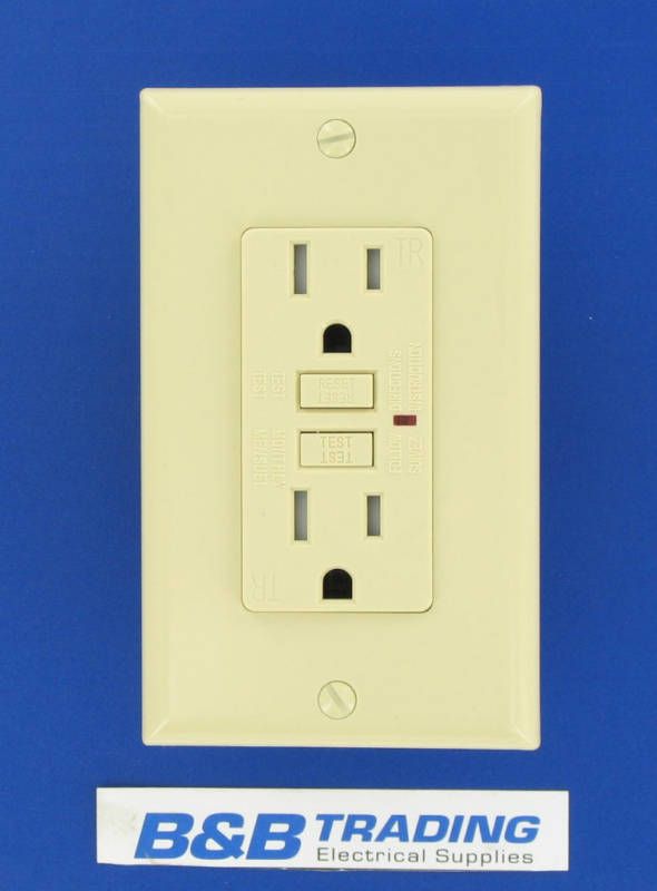 UL 2008 Ivory Tamper Resistant GFCI Outlet 15A w/Plate  