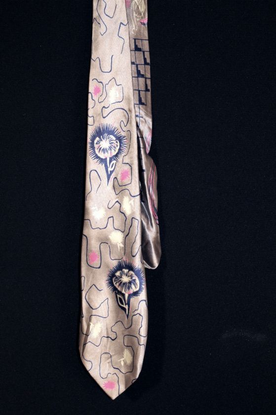 CLASSIC VINTAGE 1940S SILK SATIN DECO DESIGN TIE  