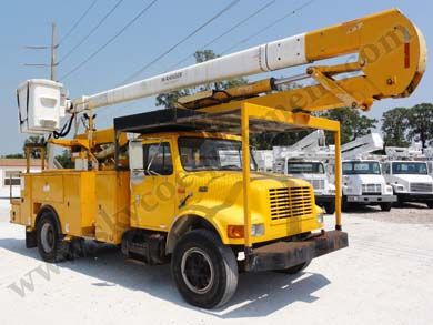 Bucket Truck Digger Derrick Forestry Crane Boom Cherry Picker Altec 