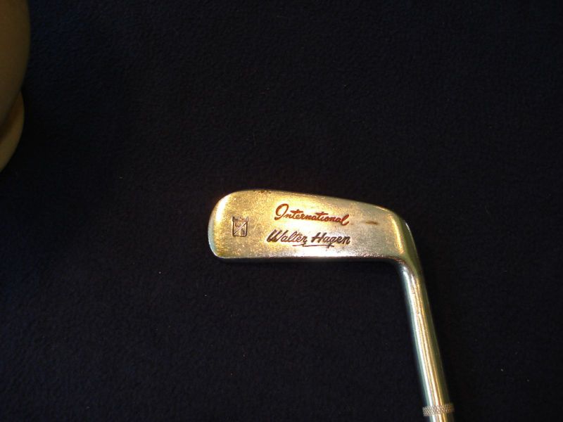 Walter Hagen International VTG Golf Club Putter  