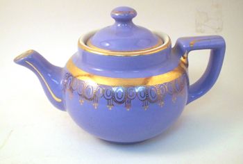 Vintage Hall Blue & Gold 2 Cup Teapot  