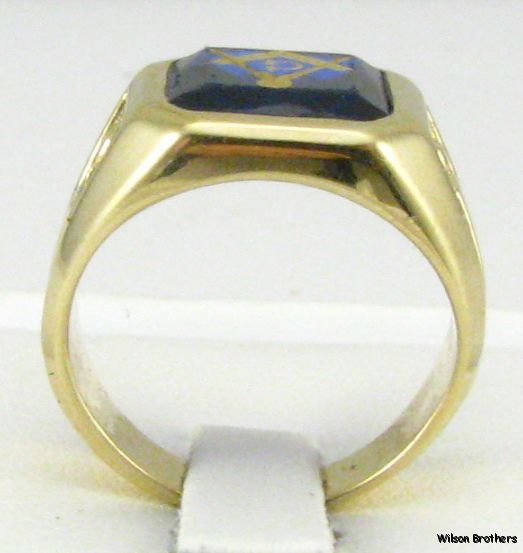 Masonic Blue Stone Ring   10k Gold Symbol Large Classic Mason Square 