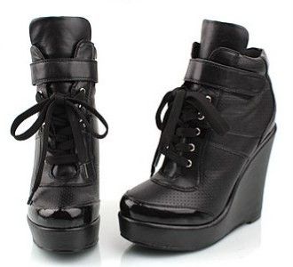 RUNWAY GOTH PUNK ROCK N ROLL PLATFORM MAGIC LACE ANKLE SNEAKER BOOTIE 