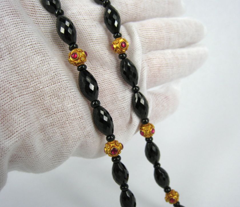   Natural 180ct Black & 8ct Red Spinel Gemstone 18K Yellow Gold Necklace